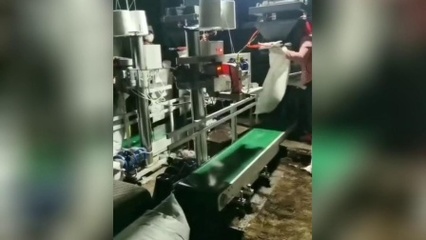 畜禽粪便合理处理,养殖粪便加工有机肥,翻翻倍卖出